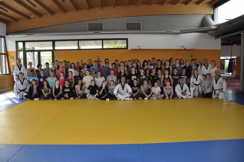 DEPORTE Y MUJER 2016